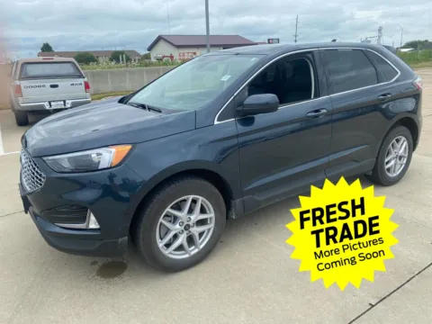 Blue 2024 Ford Edge SEL for sale in Charles City, IA