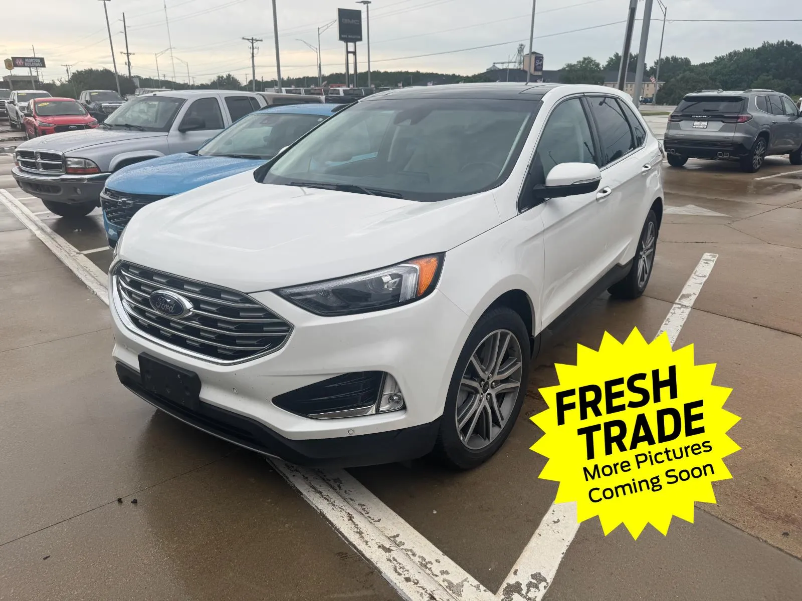 White 2023 Ford Edge Titanium for sale in Charles City, IA