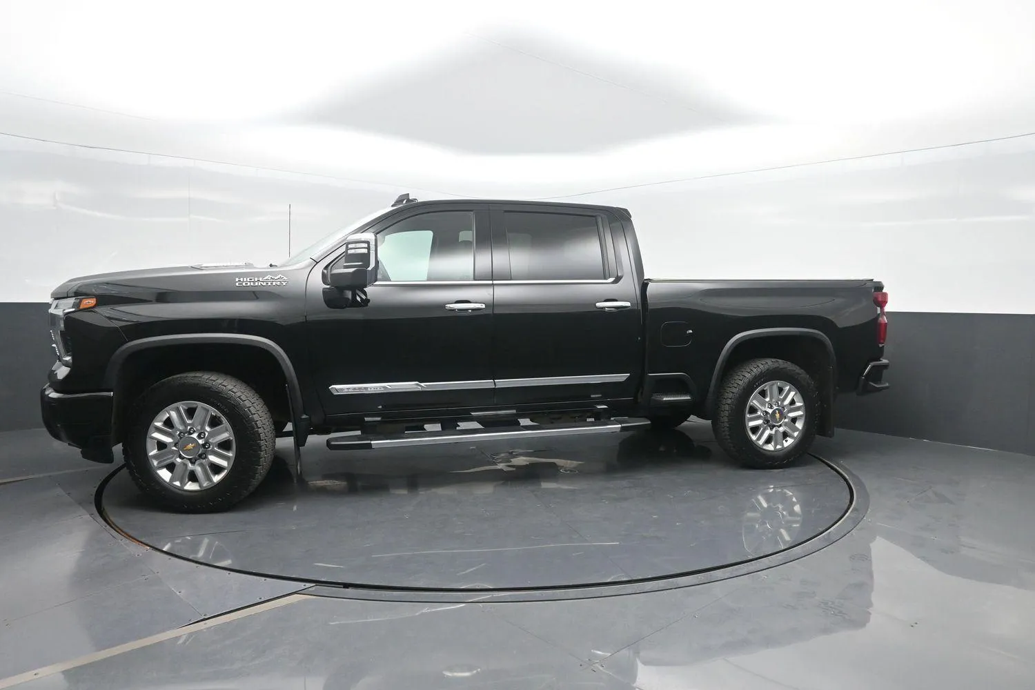 Black 2024 Chevrolet Silverado 2500HD High Country for sale in Charles City, IA