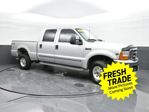 More photos of 2000 FORD F-350 at Mike Molstead Chevrolet, GMC, IA