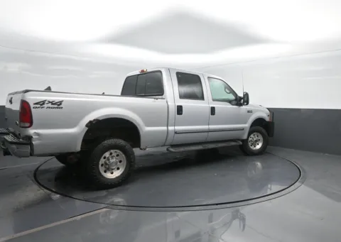 Photos of 2000 Ford Super Duty F-350 SRW Lariat for sale in Charles City, IA at Mike Molstead Chevrolet, GMC