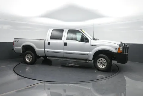 Another view of 2000 Ford Super Duty F-350 SRW Lariat for sale in Charles City, IA at Mike Molstead Chevrolet, GMC