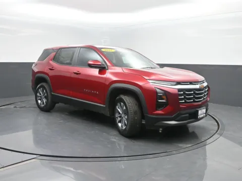More photos of 2027 Chevrolet Equinox AWD LT at Mike Molstead Chevrolet, GMC, IA