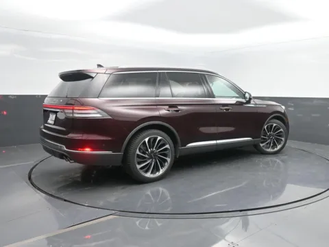 Photos of 2020 Lincoln Aviator Reserve for sale in Charles City, IA at Mike Molstead Chevrolet, GMC