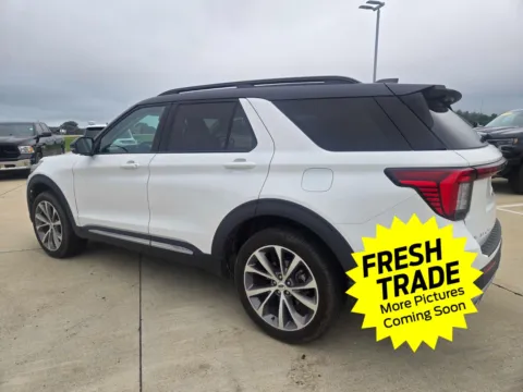 More photos of 2025 FORD Explorer Platinum at Mike Molstead Chevrolet, GMC, IA