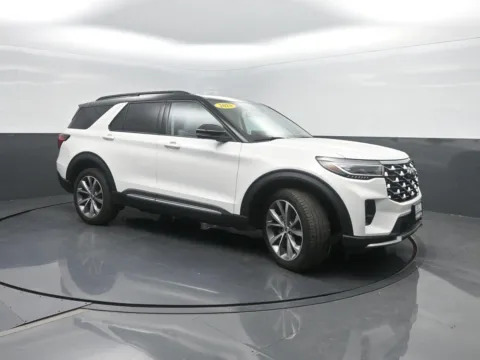 More photos of 2025 FORD Explorer Platinum at Mike Molstead Chevrolet, GMC, IA