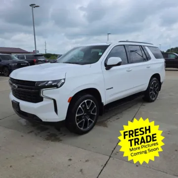 White 2024 Chevrolet Tahoe RST for sale in Charles City, IA