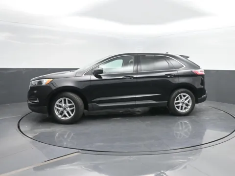 Black 2024 Ford Edge SEL for sale in Charles City, IA