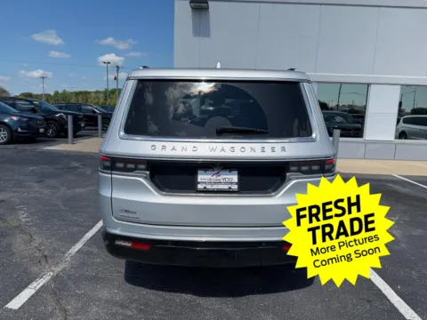 More photos of 2022 Jeep Grand Wagoneer Series I at Mike Molstead Chevrolet, GMC, IA