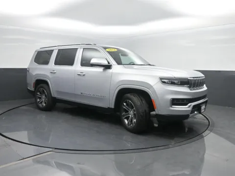 More photos of 2022 Jeep Grand Wagoneer Series I at Mike Molstead Chevrolet, GMC, IA