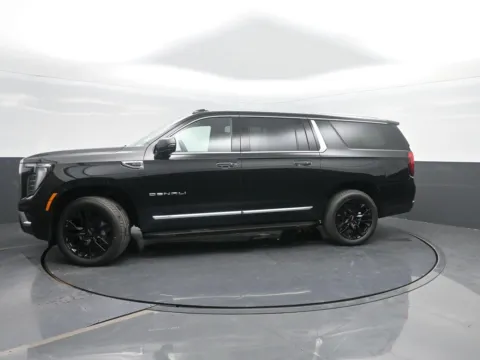 Black 2026 GMC Yukon XL Denali for sale in Charles City, IA