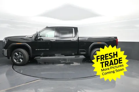 Black 2025 GMC Sierra 2500HD SLT for sale in Charles City, IA
