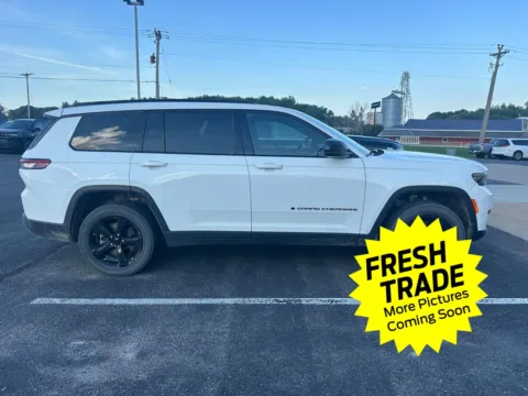 More photos of 2023 Jeep Grand Cherokee L Altitude at Mike Molstead Chevrolet, GMC, IA
