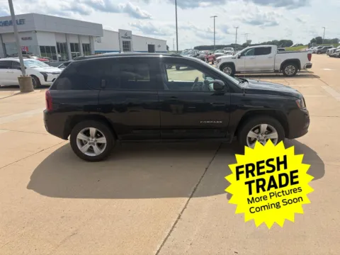 More photos of 2016 Jeep Compass Latitude at Mike Molstead Chevrolet, GMC, IA