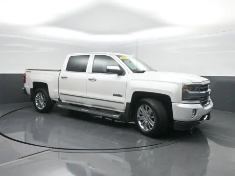 More photos of 2017 Chevrolet Silverado 1500 High Country at Mike Molstead Chevrolet, GMC, IA