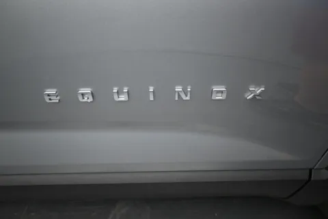 More photos of 2027 Chevrolet Equinox AWD LT at Mike Molstead Chevrolet, GMC, IA