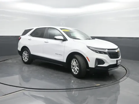 More photos of 2024 Chevrolet Equinox LT at Mike Molstead Chevrolet, GMC, IA