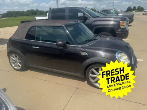 More photos of 2013 MINI Cooper Convertible S at Mike Molstead Chevrolet, GMC, IA