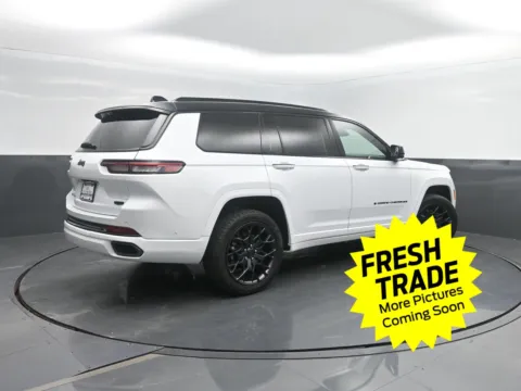 White 2025 Jeep Grand Cherokee L Summit Reserve for sale in Charles City, IA