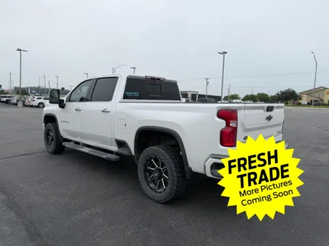 More photos of 2023 Chevrolet Silverado 3500HD High Country at Mike Molstead Chevrolet, GMC, IA