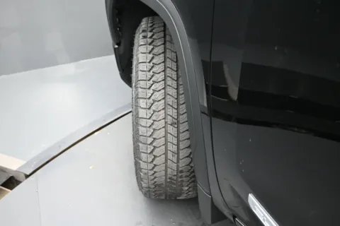 More photos of 2026 GMC SIERRA 1500 4WD CREW CAB 147 ELEVATI at Mike Molstead Chevrolet, GMC, IA