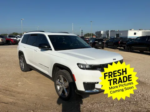 More photos of 2021 Jeep Grand Cherokee L Limited at Mike Molstead Chevrolet, GMC, IA
