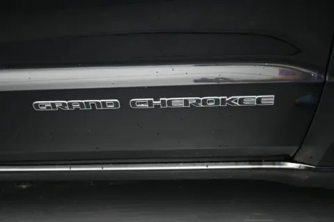 More photos of 2018 Jeep Grand Cherokee Overland at Mike Molstead Chevrolet, GMC, IA