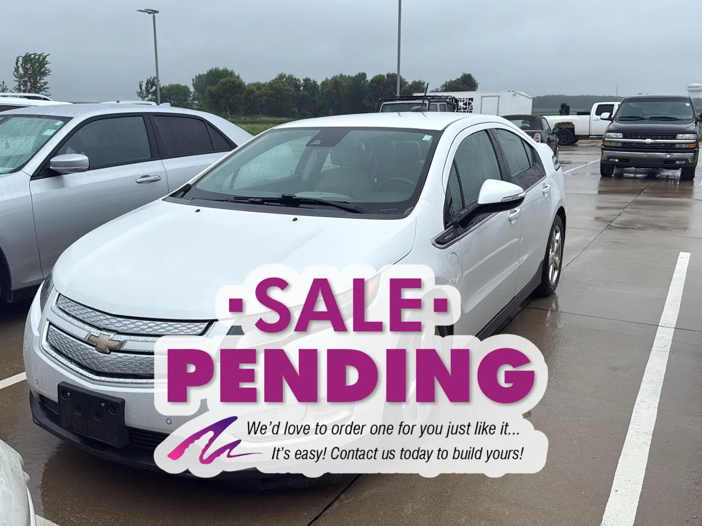 White 2015 Chevrolet Volt 5DR HB for sale in Charles City, IA