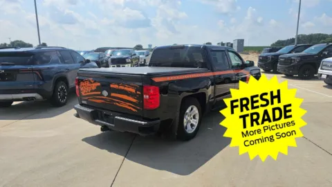More photos of 2017 Chevrolet Silverado 1500 LT at Mike Molstead Chevrolet, GMC, IA