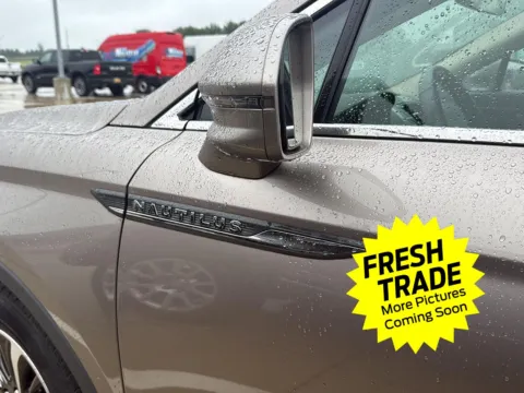 More photos of 2015 Lincoln MKC at Mike Molstead Chevrolet, GMC, IA