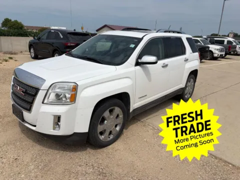 White 2015 GMC Terrain SLT for sale in Charles City, IA