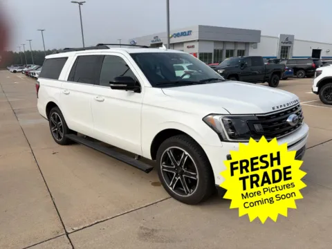 More photos of 2021 Ford Expedition Max Limited at Mike Molstead Chevrolet, GMC, IA