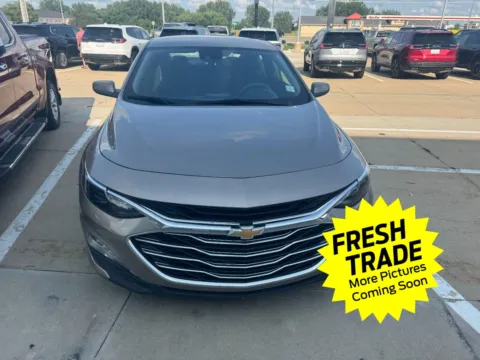 Gray 2025 Chevrolet Malibu LT for sale in Charles City, IA