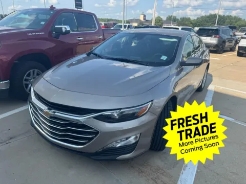 Gray 2025 Chevrolet Malibu LT for sale in Charles City, IA