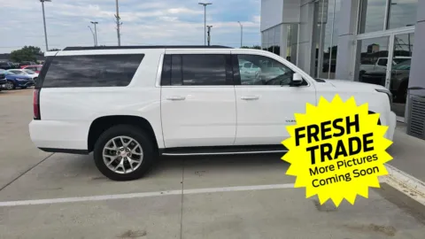 Another view of 2018 GMC Yukon XL SLT for sale in Charles City, IA at Mike Molstead Chevrolet, GMC
