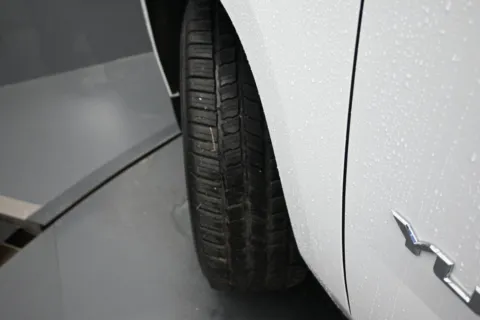 More photos of 2018 GMC Yukon XL SLT at Mike Molstead Chevrolet, GMC, IA