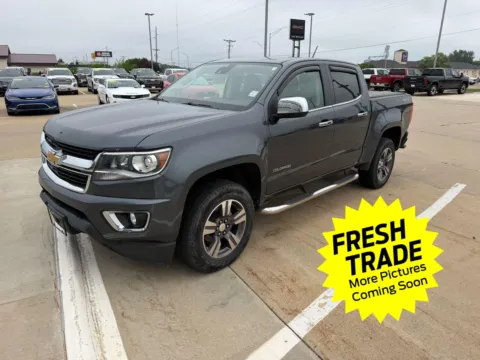Gray 2015 Chevrolet Colorado 4WD LT for sale in Charles City, IA