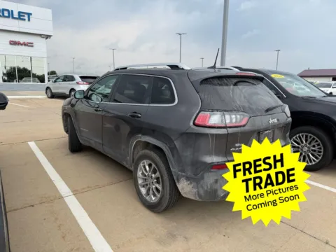 More photos of 2019 Jeep Cherokee Latitude Plus at Mike Molstead Chevrolet, GMC, IA
