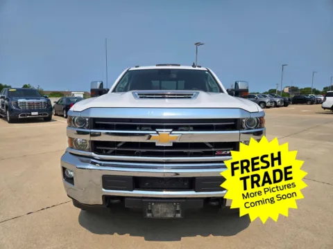 More photos of 2019 Chevrolet Silverado 2500 HD LTZ at Mike Molstead Chevrolet, GMC, IA