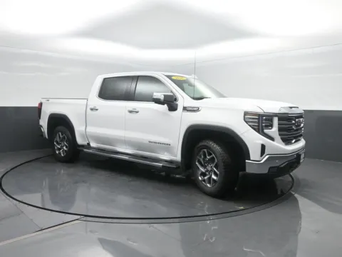 More photos of 2026 GMC Sierra 1500 SLT at Mike Molstead Chevrolet, GMC, IA
