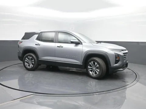 More photos of 2027 Chevrolet Equinox AWD LT at Mike Molstead Chevrolet, GMC, IA