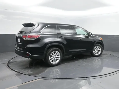 Photos of 2015 Toyota Highlander LE for sale in Charles City, IA at Mike Molstead Chevrolet, GMC