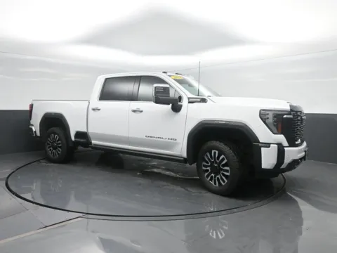 More photos of 2024 GMC Sierra 2500 HD Denali Ultimate at Mike Molstead Chevrolet, GMC, IA