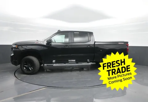 Black 2019 Chevrolet Silverado 1500 LT Trail Boss for sale in Charles City, IA