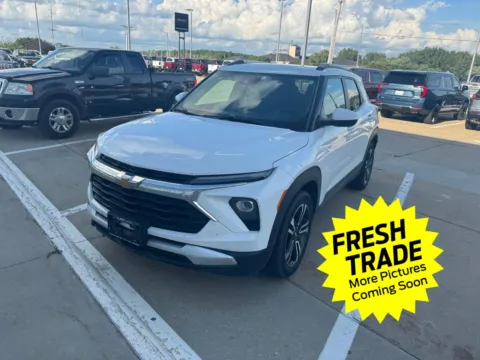 White 2024 Chevrolet Trailblazer LT for sale in Charles City, IA