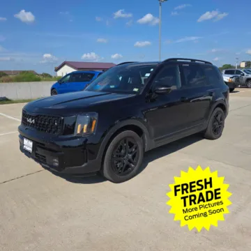 Black 2024 KIA Telluride SX X-Line for sale in Charles City, IA