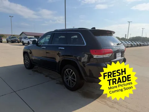 More photos of 2018 Jeep Grand Cherokee Limited at Mike Molstead Chevrolet, GMC, IA