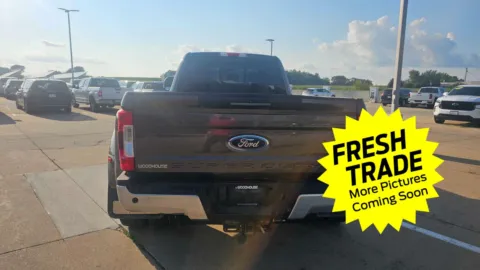 More photos of 2017 Ford Super Duty F-350 DRW Lariat at Mike Molstead Chevrolet, GMC, IA