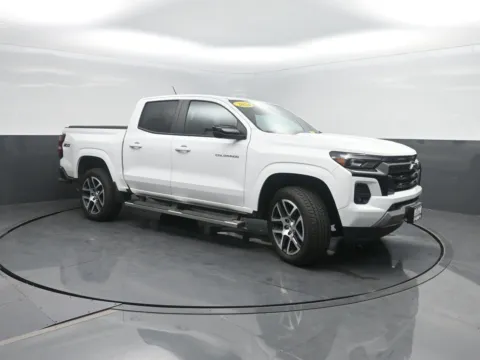 More photos of 2024 Chevrolet Colorado 4WD Z71 at Mike Molstead Chevrolet, GMC, IA