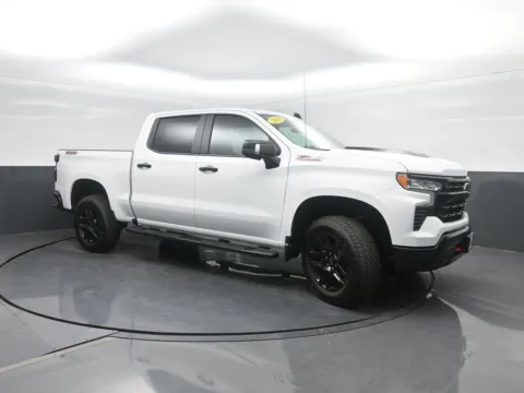 More photos of 2026 Chevrolet Silverado 1500 LT Trail Boss at Mike Molstead Chevrolet, GMC, IA